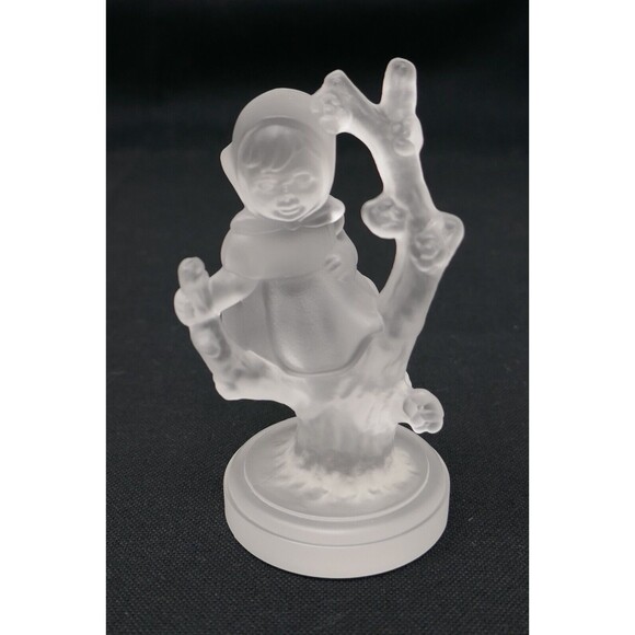 Goebel MJ Hummel Apple Tree Girl Frosted Glass Figurine - Picture 2 of 11